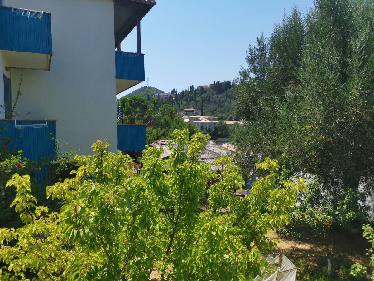 Áyios Nikítas Iris Studios מראה חיצוני תמונה