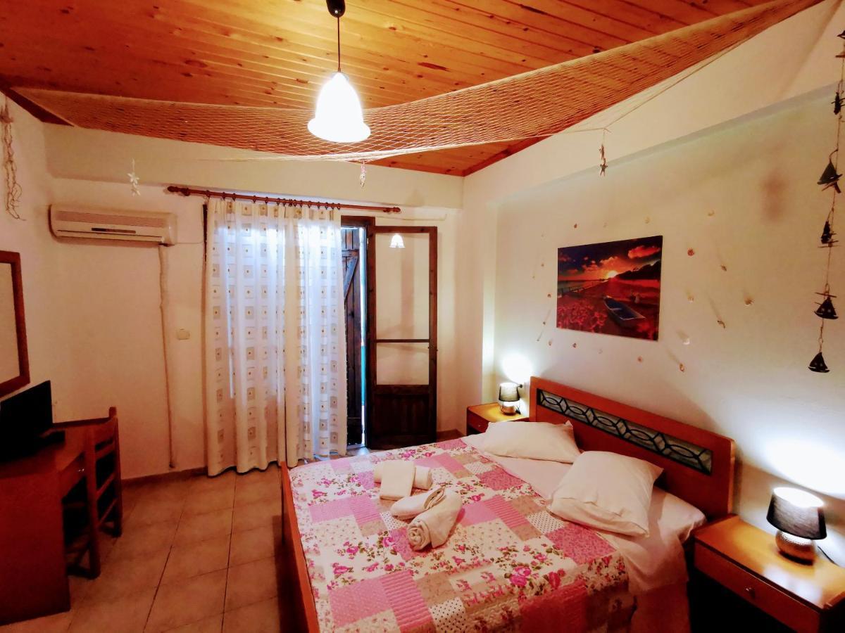 Áyios Nikítas Iris Studios מראה חיצוני תמונה