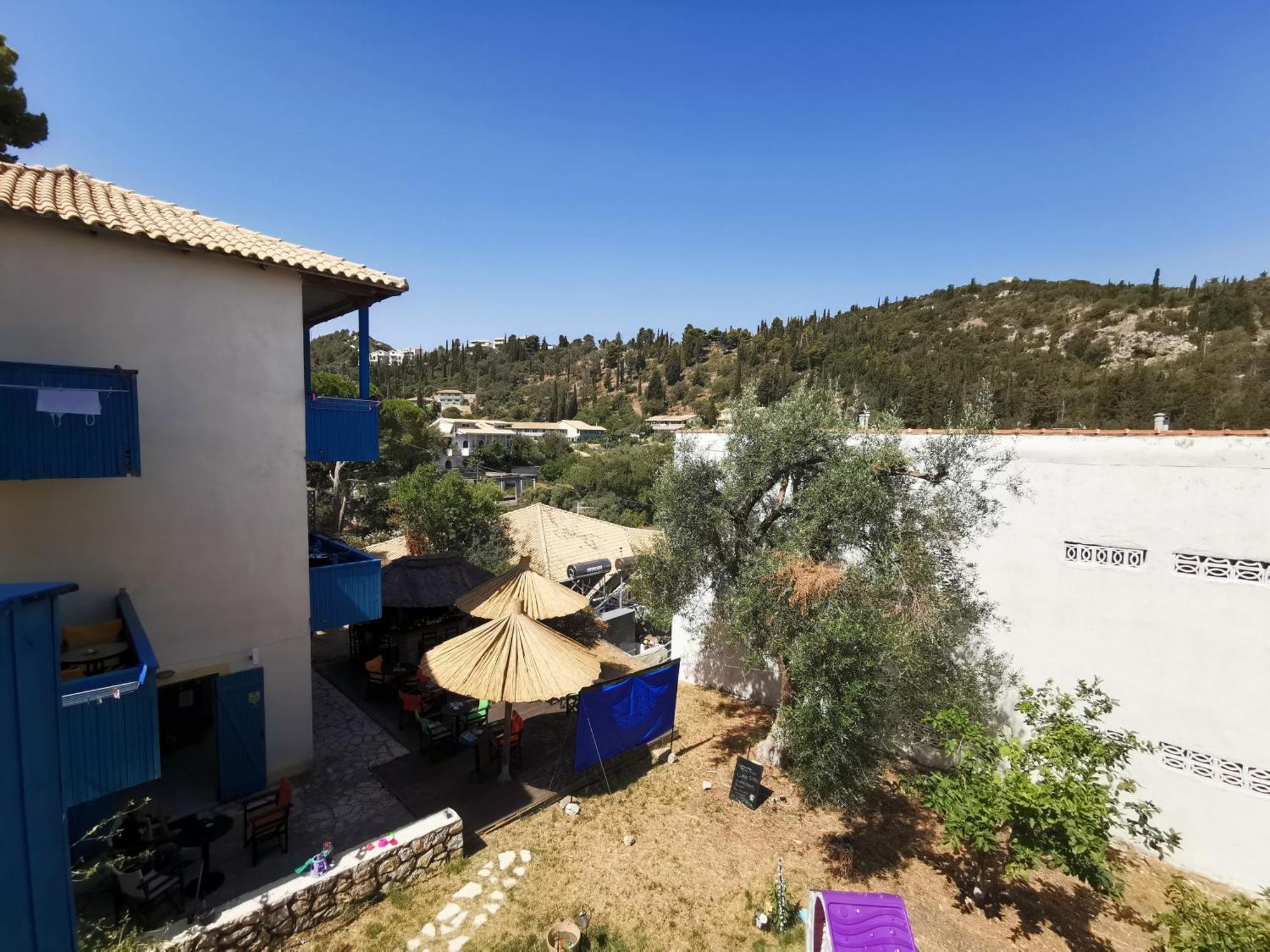 Áyios Nikítas Iris Studios מראה חיצוני תמונה